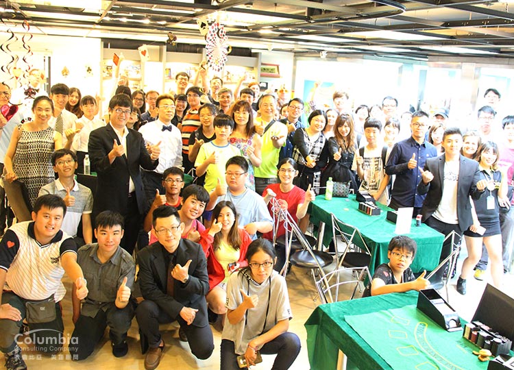 Casino Night大成功!期待下次與大家盡情開賭的時光,讓我們一起開心享受學好英文的日子。 Casino Night大成功!期待下次與大家盡情開賭的時光,讓我們一起開心享受學好英文的日子。